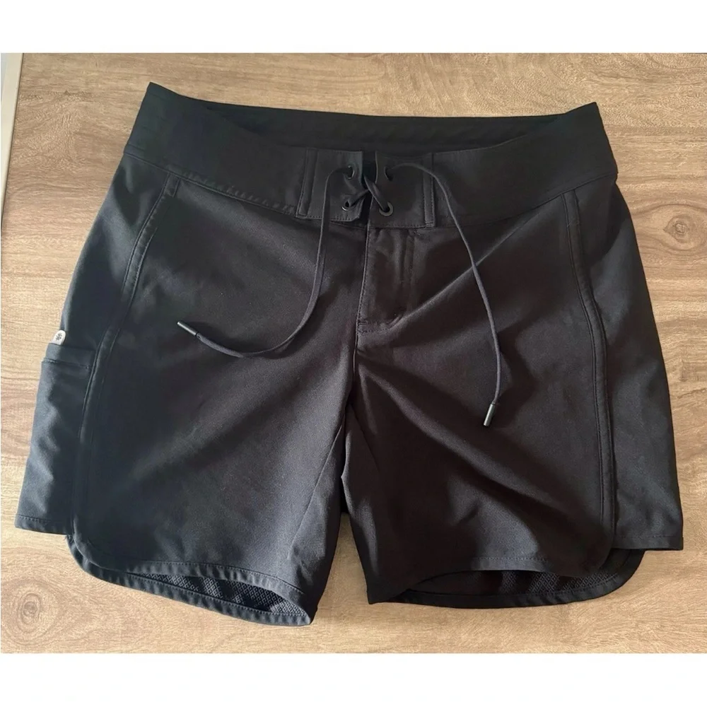 Athleta Women’s Black Board Shorts Size 2 Athletic Wear Summer Tie Front - Picture 2 of 4